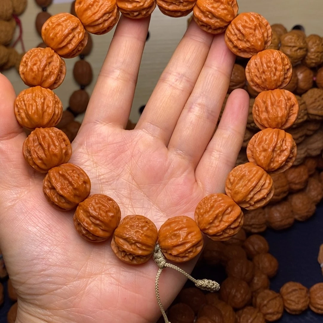 文玩核桃吊坠朽*树王