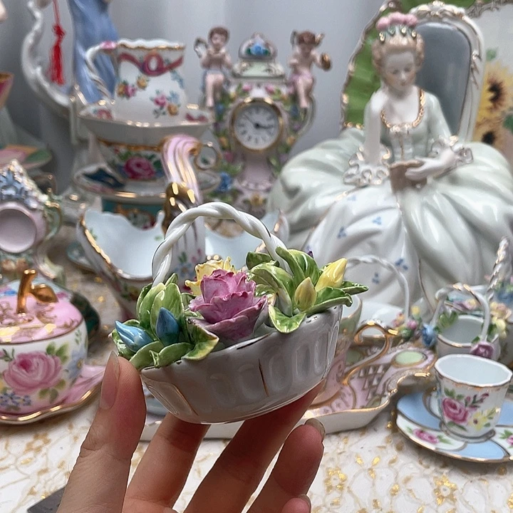 杯碟陶瓷摆件陶瓷