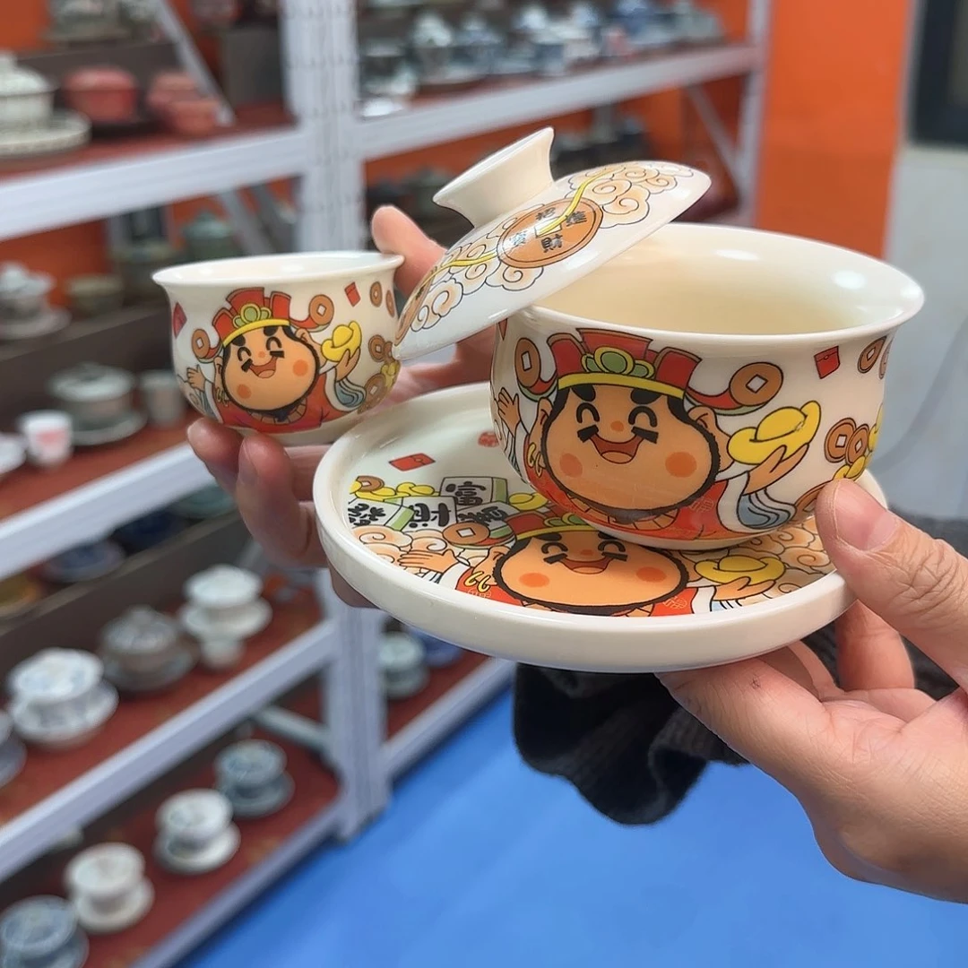 他在这里我很担心她知道
