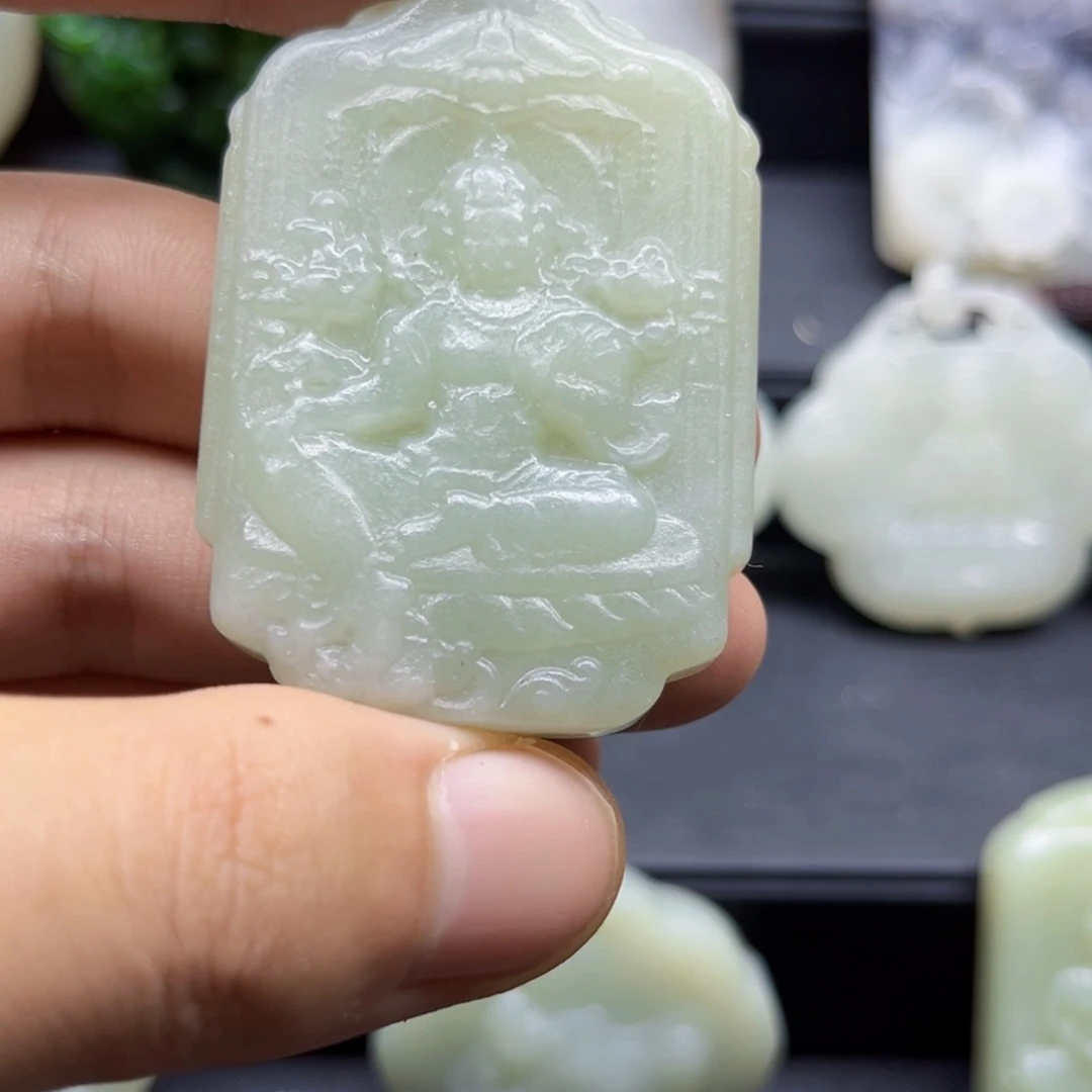 和田玉未镶嵌颈饰和田玉