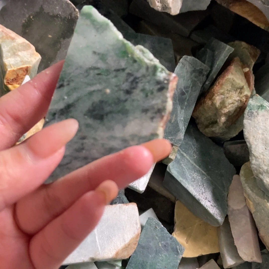 翡翠未镶嵌挂件天然翡翠