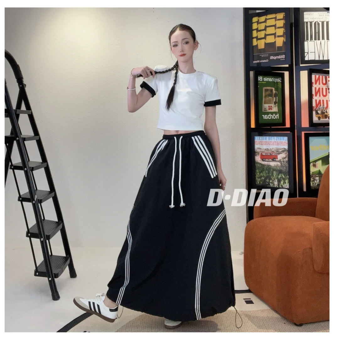 【小奈】酷感拼接黑白短袖+小众时尚设计半身裙