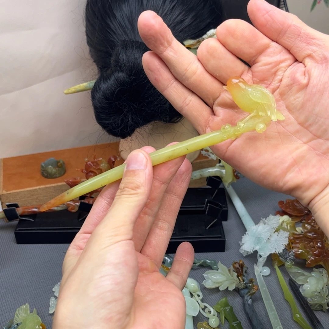蛇纹石玉未镶嵌发饰