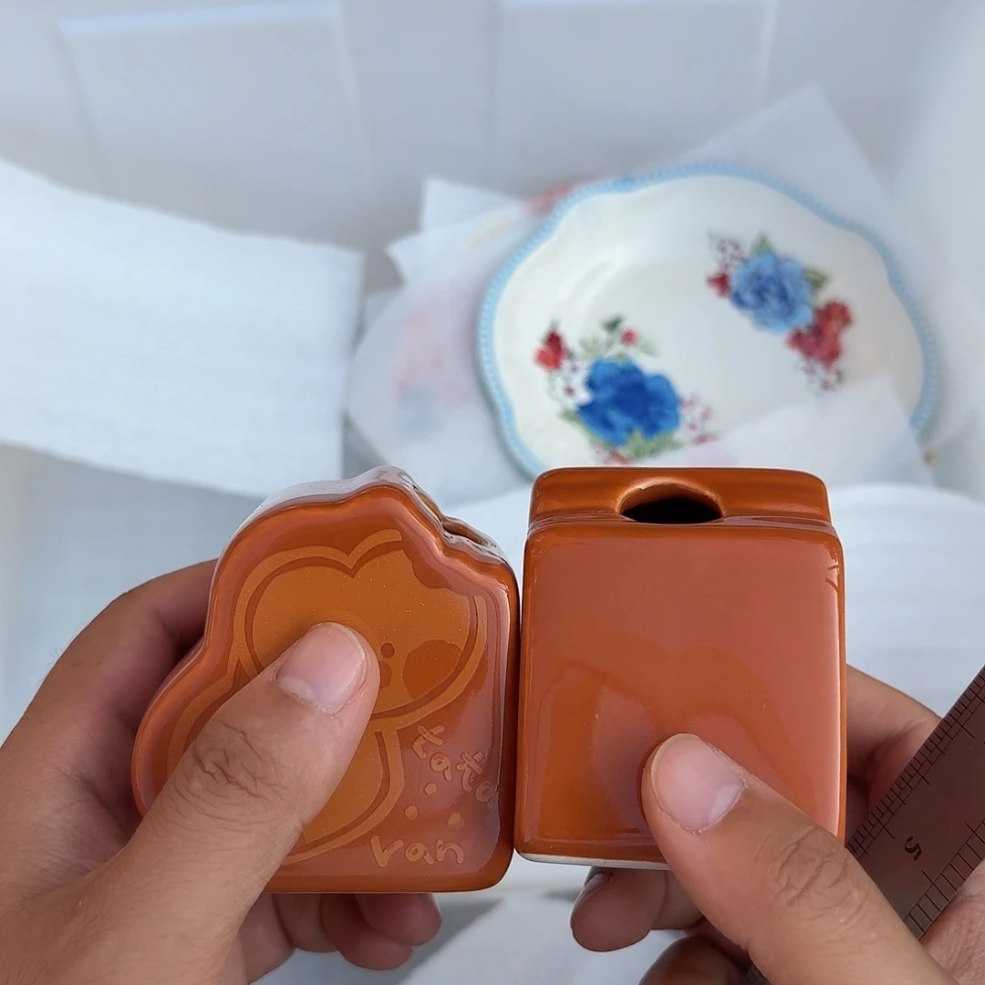 陶瓷制品、默认微瑕介意慎拍、两天内拼单满20包邮发货！