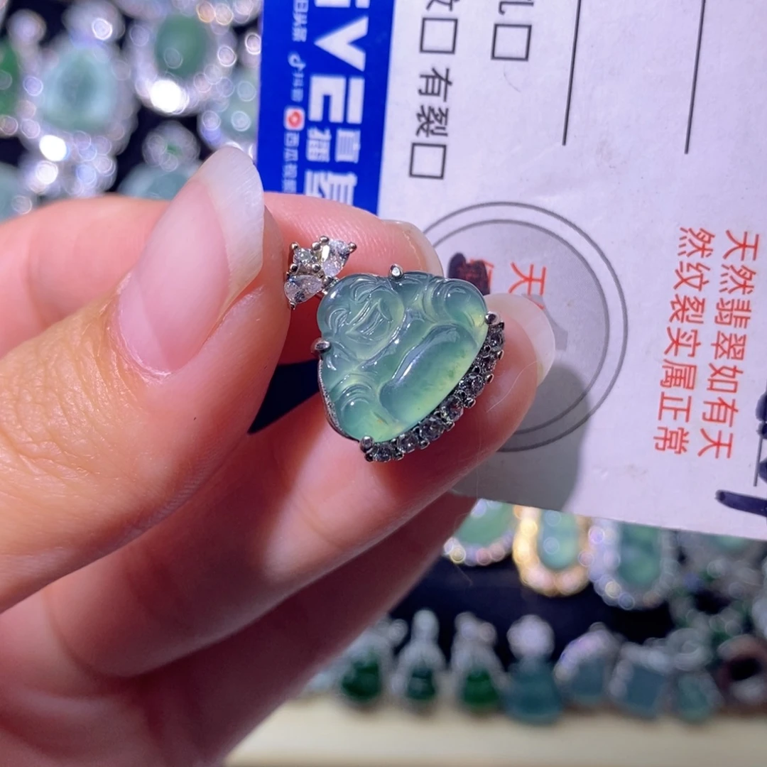 翡翠未镶嵌颈饰天然