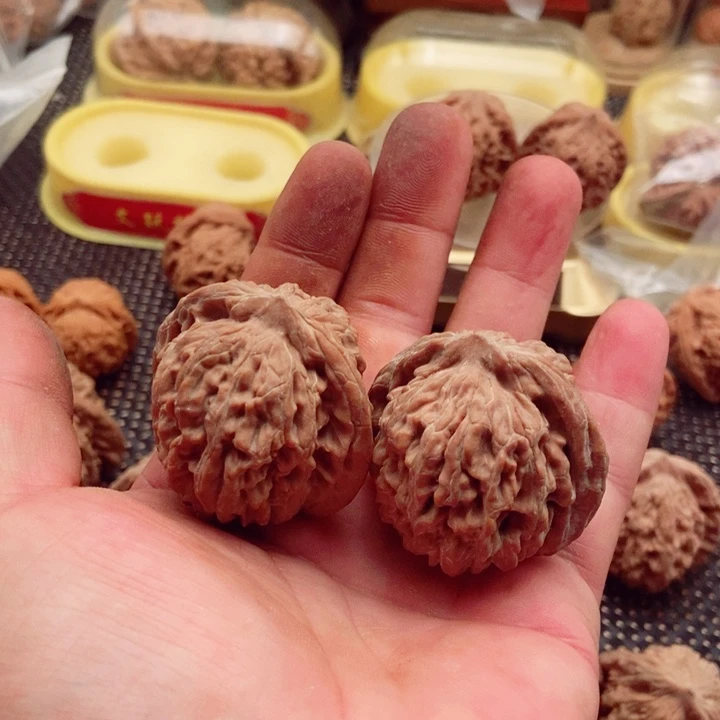劝***己吊坠文玩核桃狮子