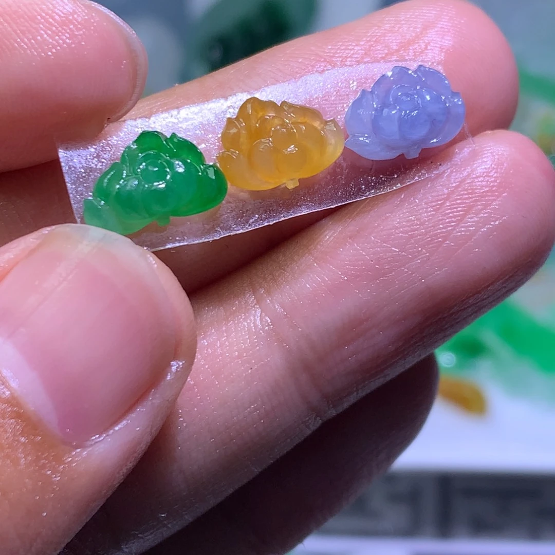 样***妈定制翡翠未镶嵌我