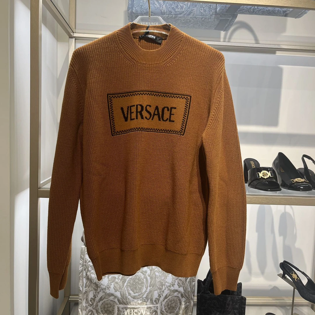 未使用 VERSACE/范思哲 男士新款经典时尚字母logo棕色毛衣