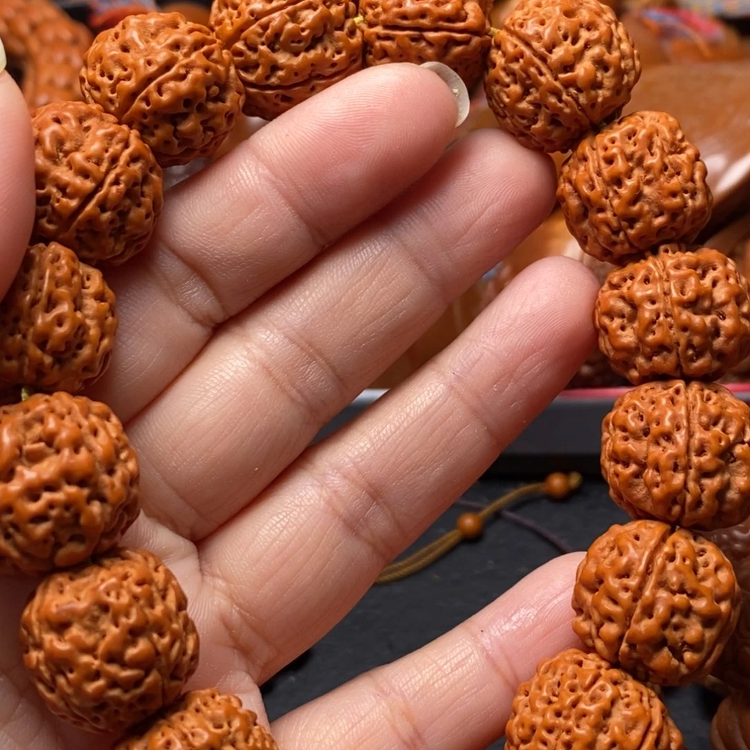 吊坠猴头核桃猴头