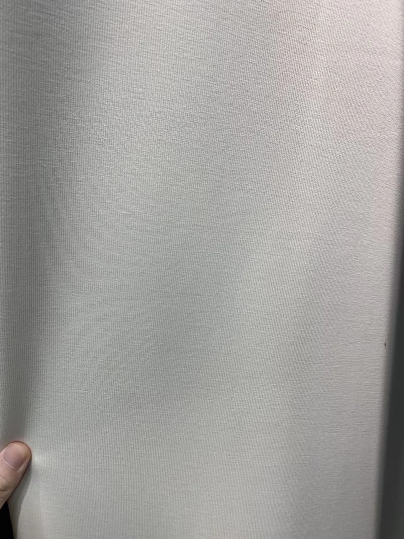 琉璃羊绒 香槟白色布料