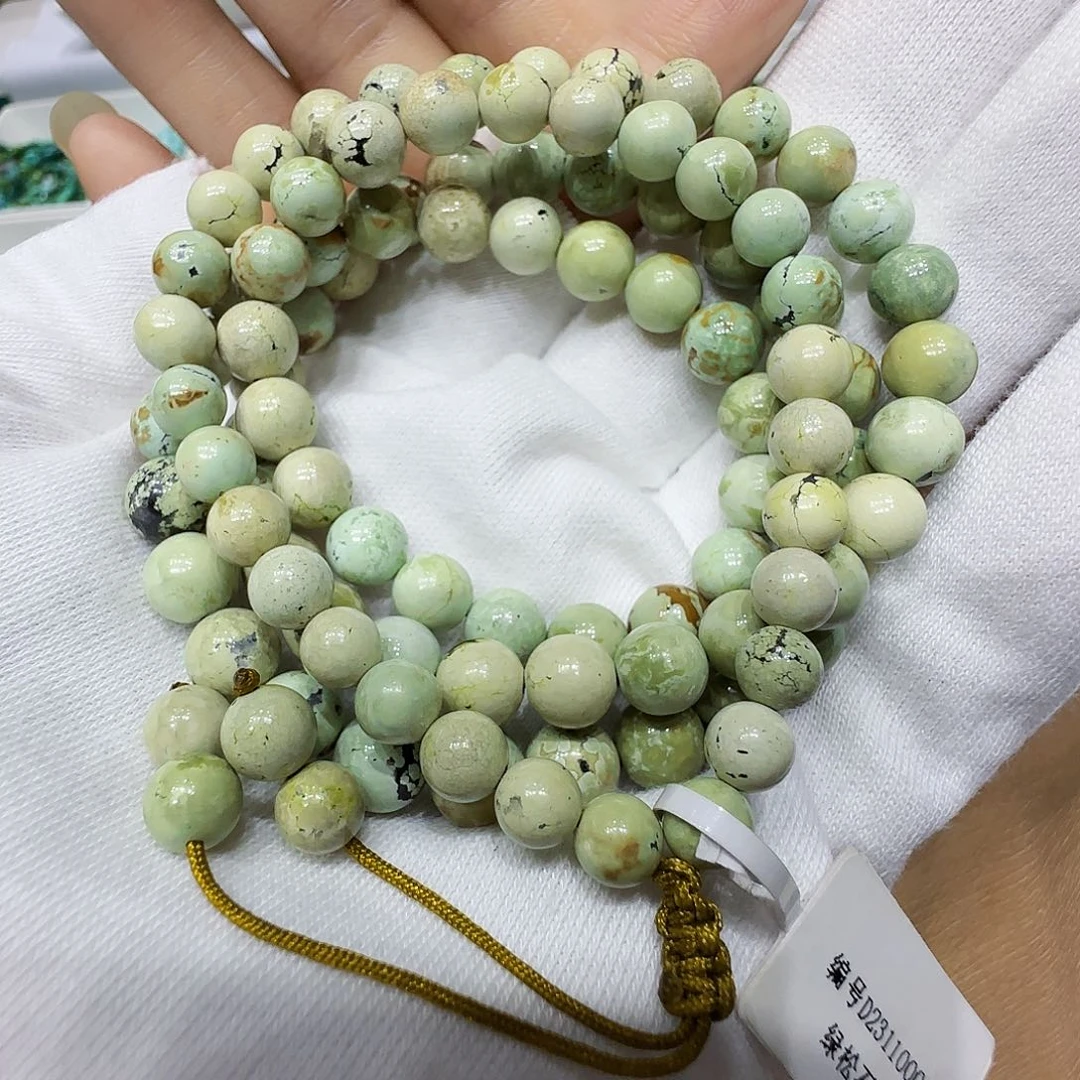 未镶嵌绿松石原矿绿松石