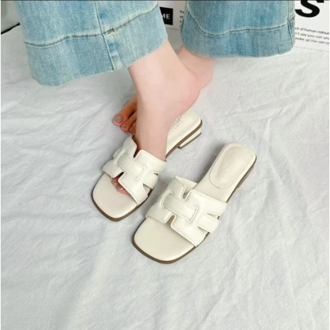 Tagabe法式低跟凉拖鞋女夏外穿2025新款配裙子气质时尚凉鞋粗跟