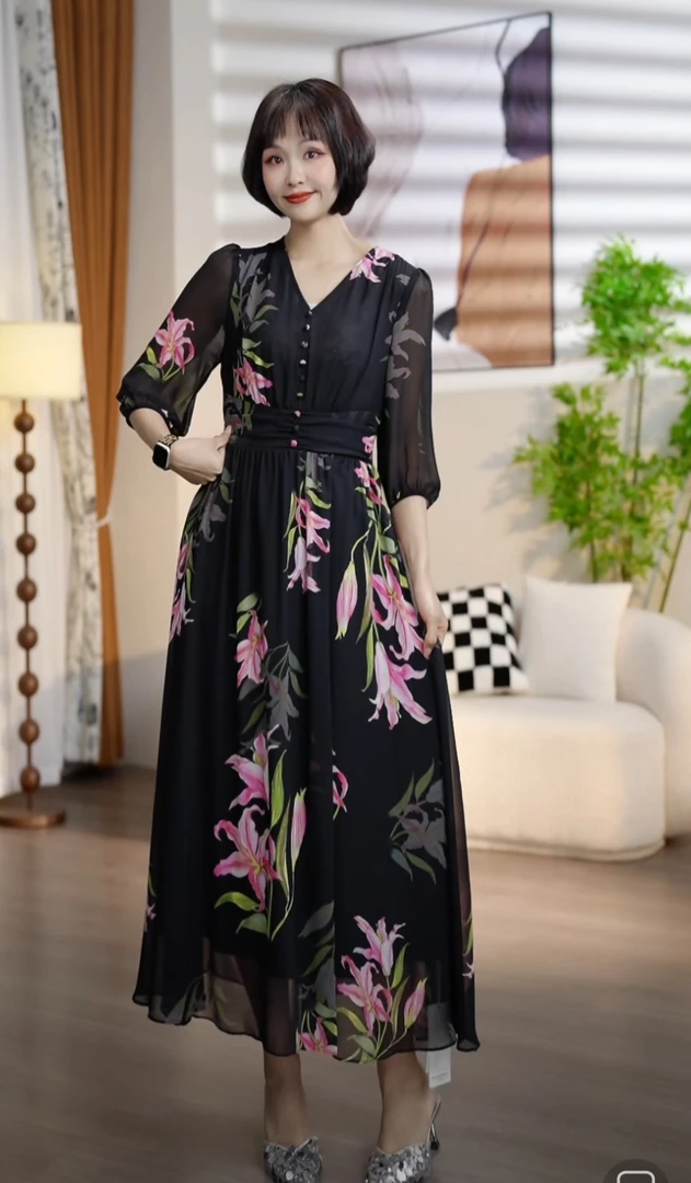 L150夏季时尚气质V领中长款连衣裙DM7