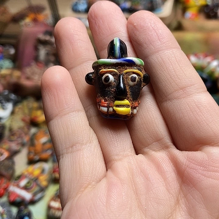 颈饰琉璃小脸卡子083