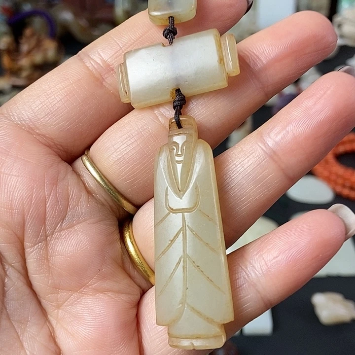 和田玉（糖玉）挂件未镶嵌