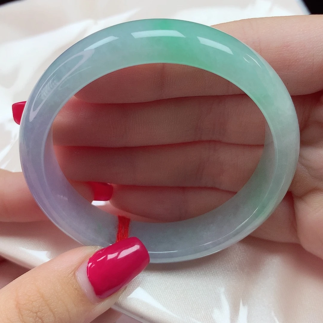 幽***玉翡翠手镯未镶嵌53圈