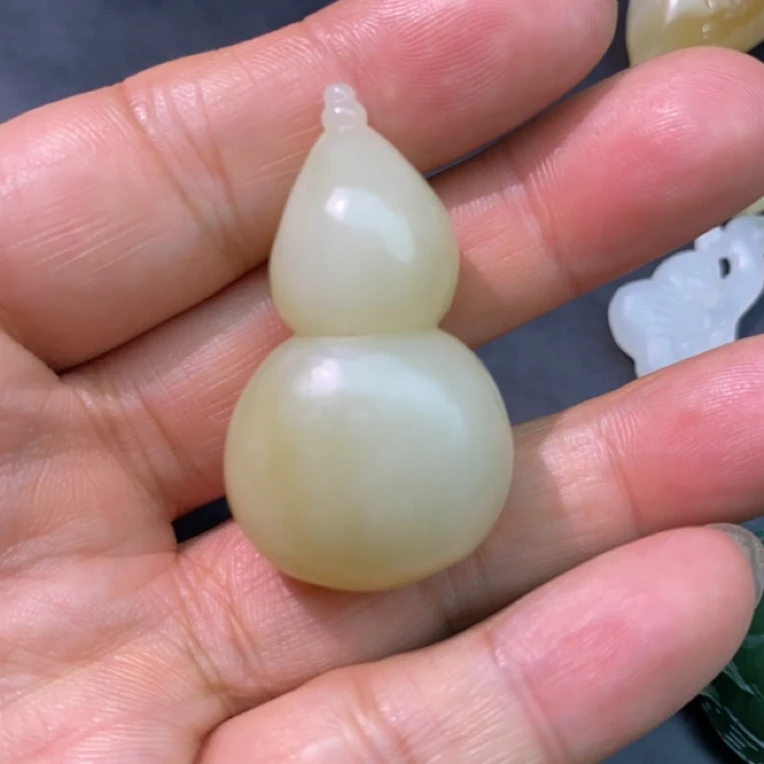 和田玉黄糖白玉葫芦 油性好细度棒品质珠宝