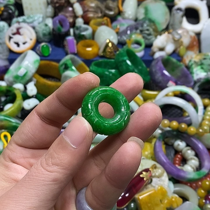 颈饰未镶嵌翡翠缅甸翡翠首饰配饰