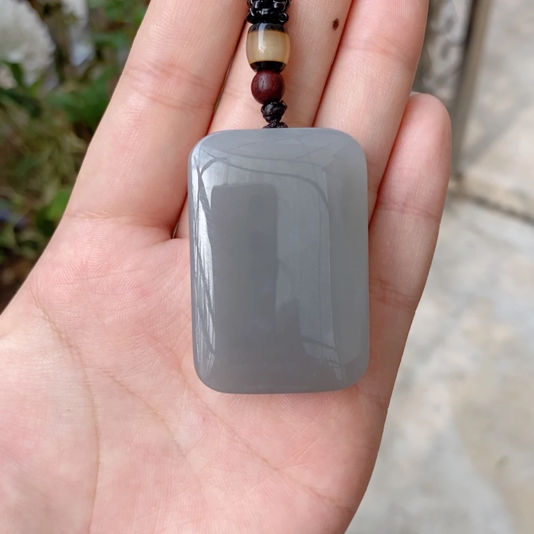 和田玉未镶嵌颈饰半****茫