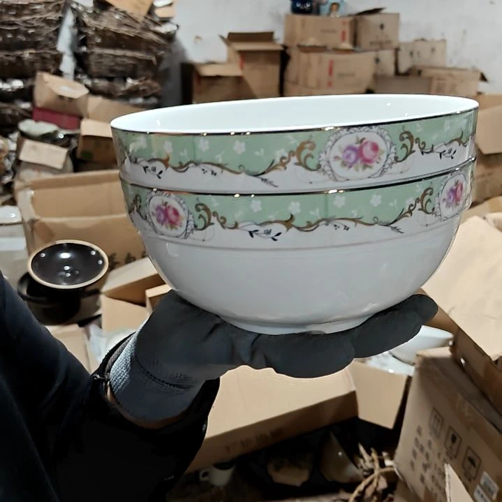 摆件陶瓷盘子碗啥都有