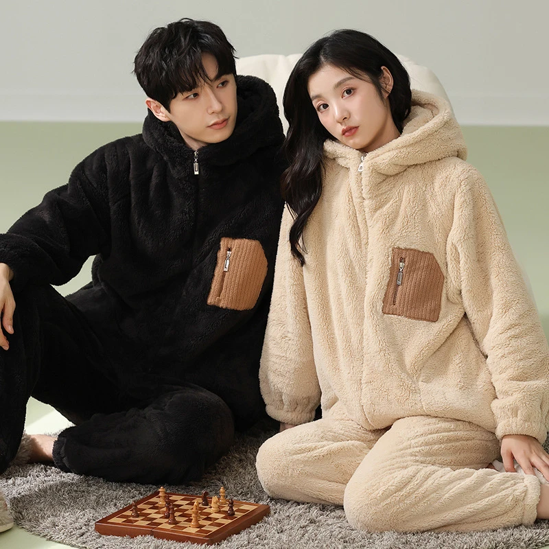 珊瑚绒睡衣情侣秋冬款长袖加厚保暖法兰绒宽松男女拉链连帽家居服