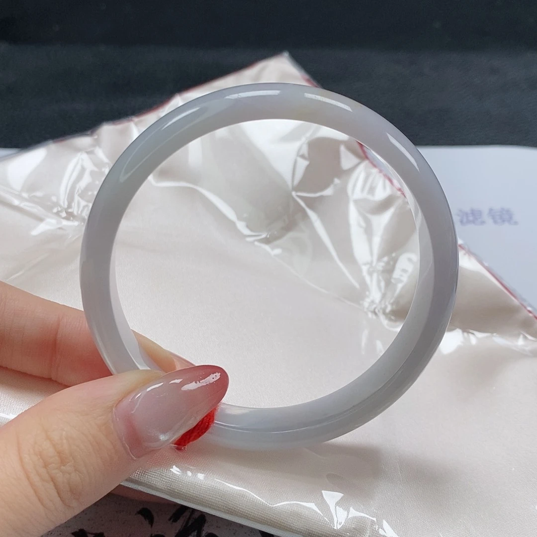 【闪购商品】翡翠手镯未镶嵌金***艇353号