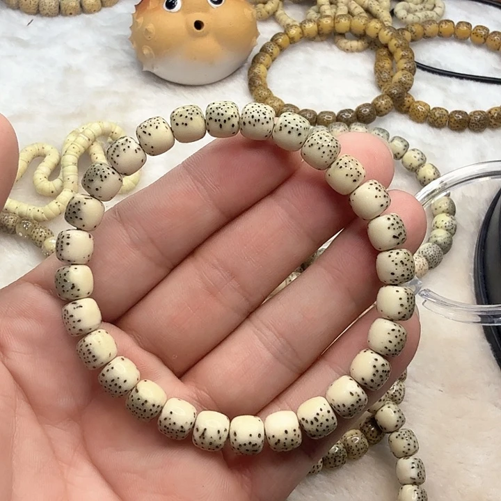 星月菩提吊坠Ｇ****87河豚