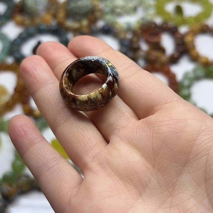蛇纹石玉未镶嵌戒指刹*