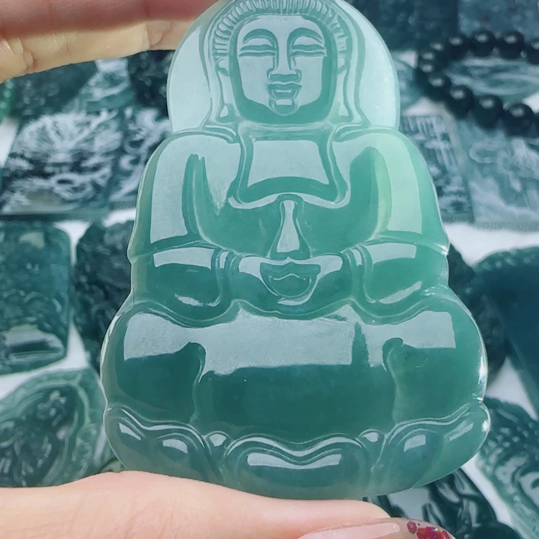 颈饰未镶嵌翡翠多样性发货天然的A货翡翠