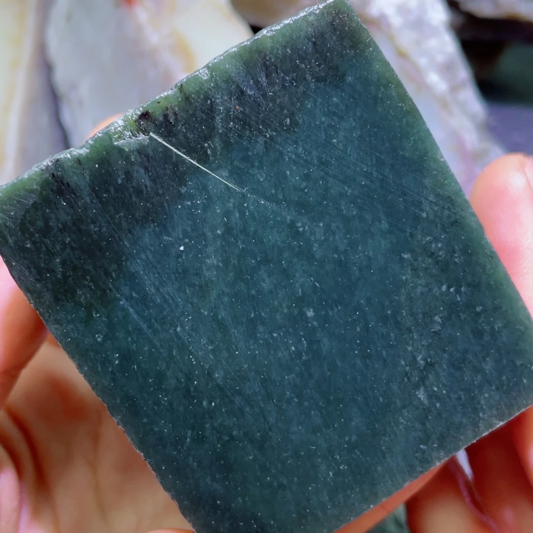 和田玉未镶嵌珠宝半成品