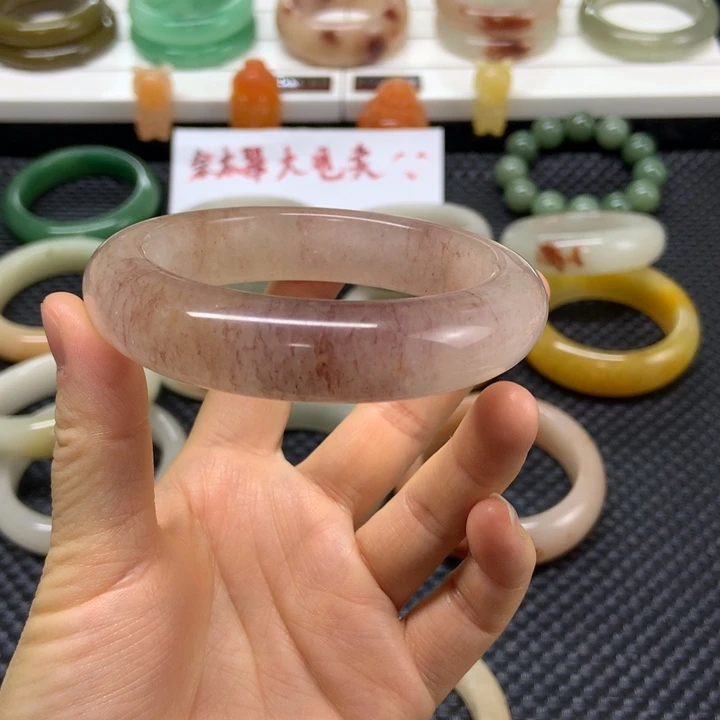 石英质玉未镶嵌手镯