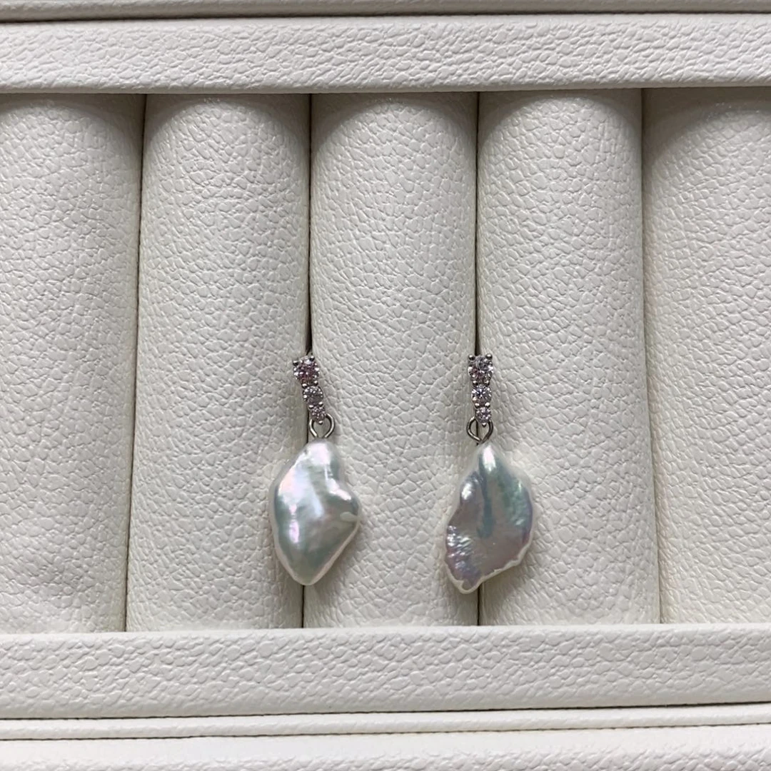 淡水珍珠耳饰银S925镶嵌极光淡水keshi