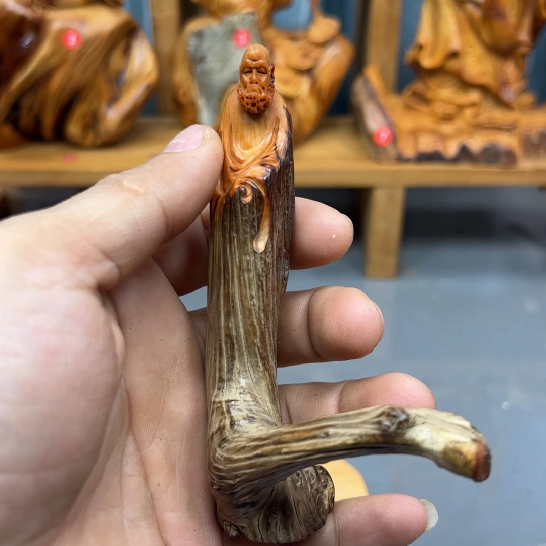 踢***鱼木崖柏木摆件手把件