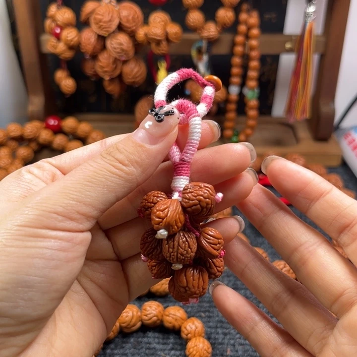 吊坠桃核桃枭挂件L3