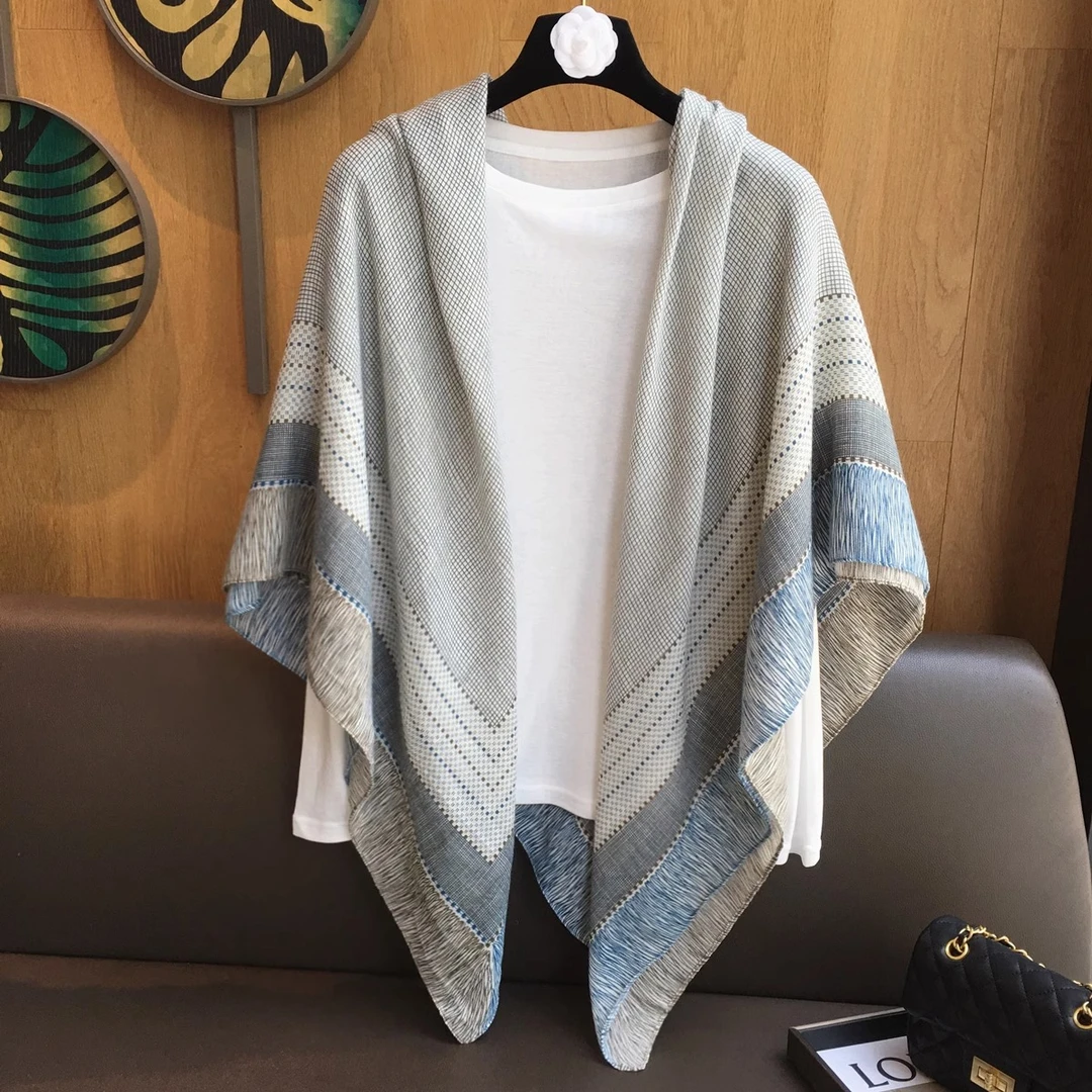 法国轻奢大方巾丝巾女夏天出游拍照格子春秋季时尚围巾空调房披肩