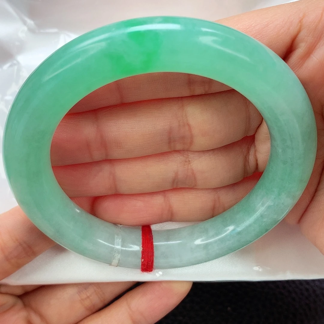 未镶嵌手镯翡翠56.5 果冻绿