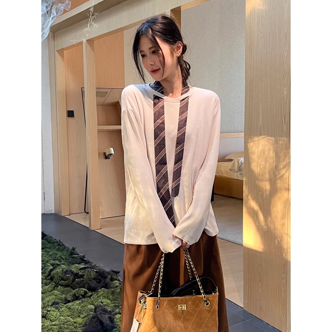 杏色打底衫女2025新款秋季条纹领带宽松外穿长袖t恤内搭上衣洋气