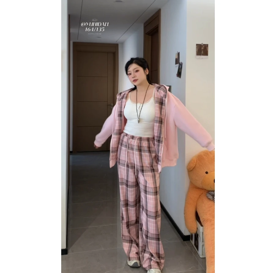 芋泥弹【樱花午后】大码女装微胖妹妹显瘦休闲减龄外套搭格纹阔腿裤