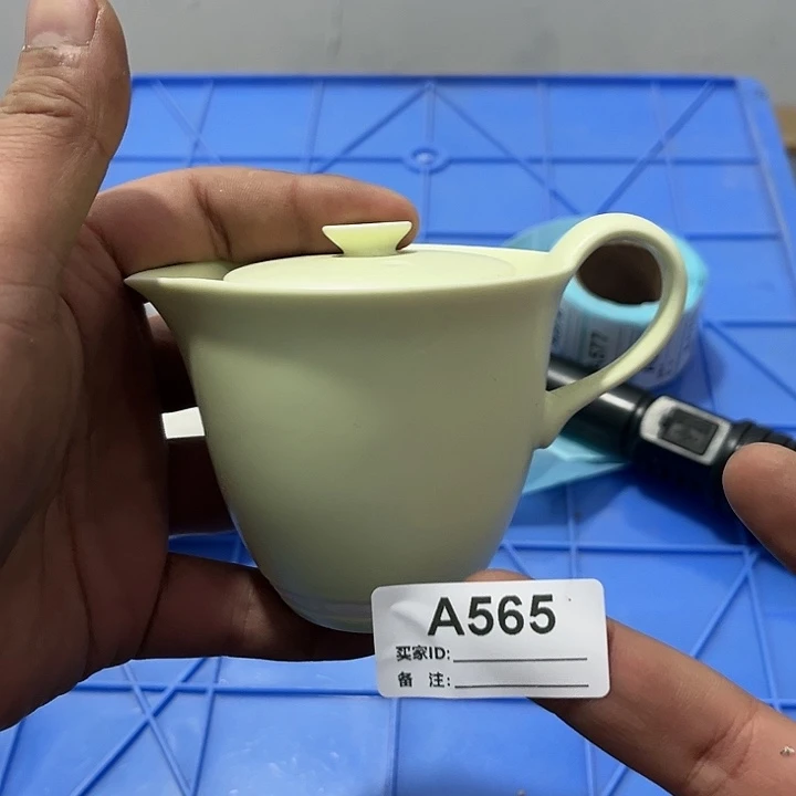 D***4茶具默认微瑕瓷器、茶具、壶、摆件，介意勿拍