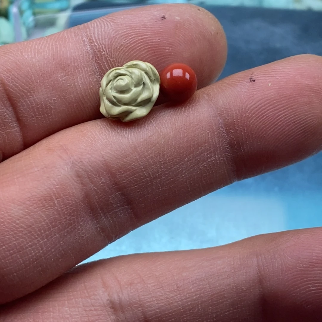 丫***呀南红玛瑙未镶嵌珠宝半成品