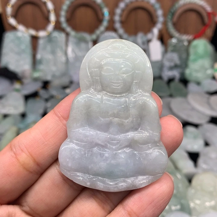 翡翠未镶嵌颈饰11