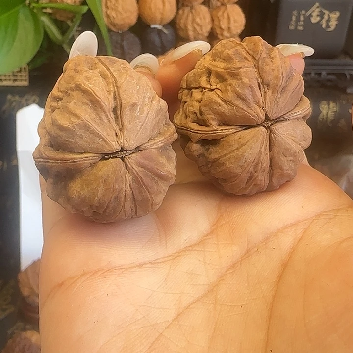 笑***生文玩核桃吊坠39金蟾疙瘩包