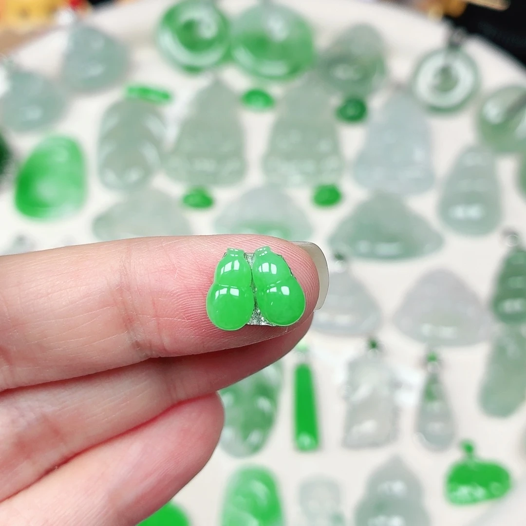 翡翠裸石缅甸天然A货翡翠