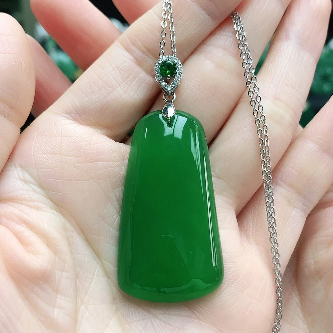 玛瑙/玉髓吊坠未镶嵌