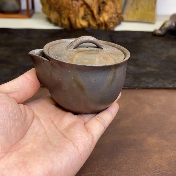 备前烧作品宫崎乐阳，嘴磕