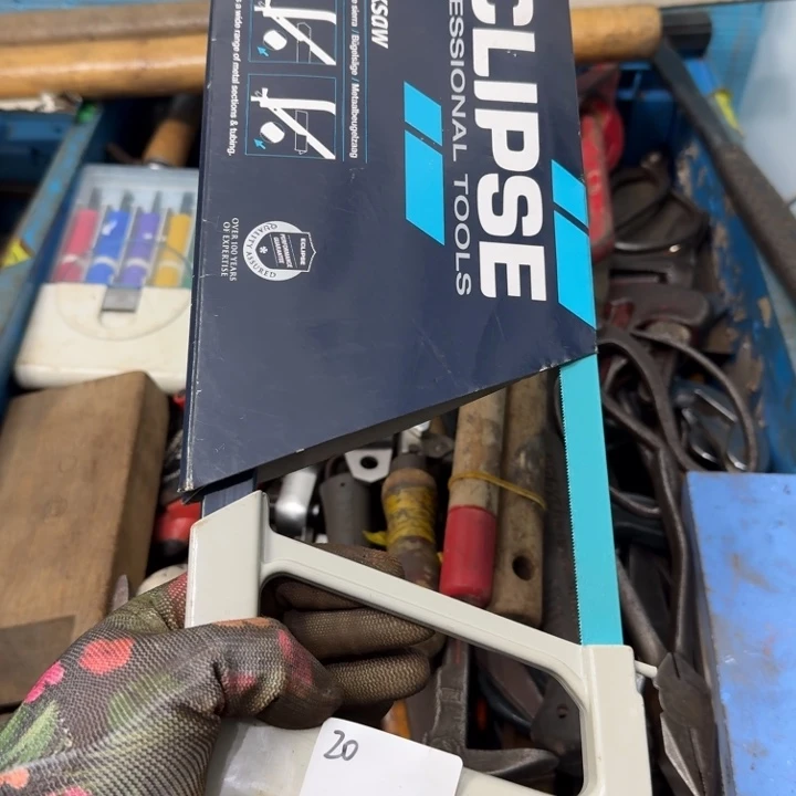 艮***山家用五金工具一个