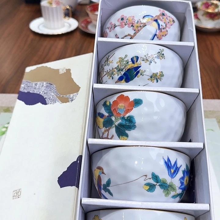 瓷片茶杯茶杯茶杯茶壶茶杯茶壶茶杯