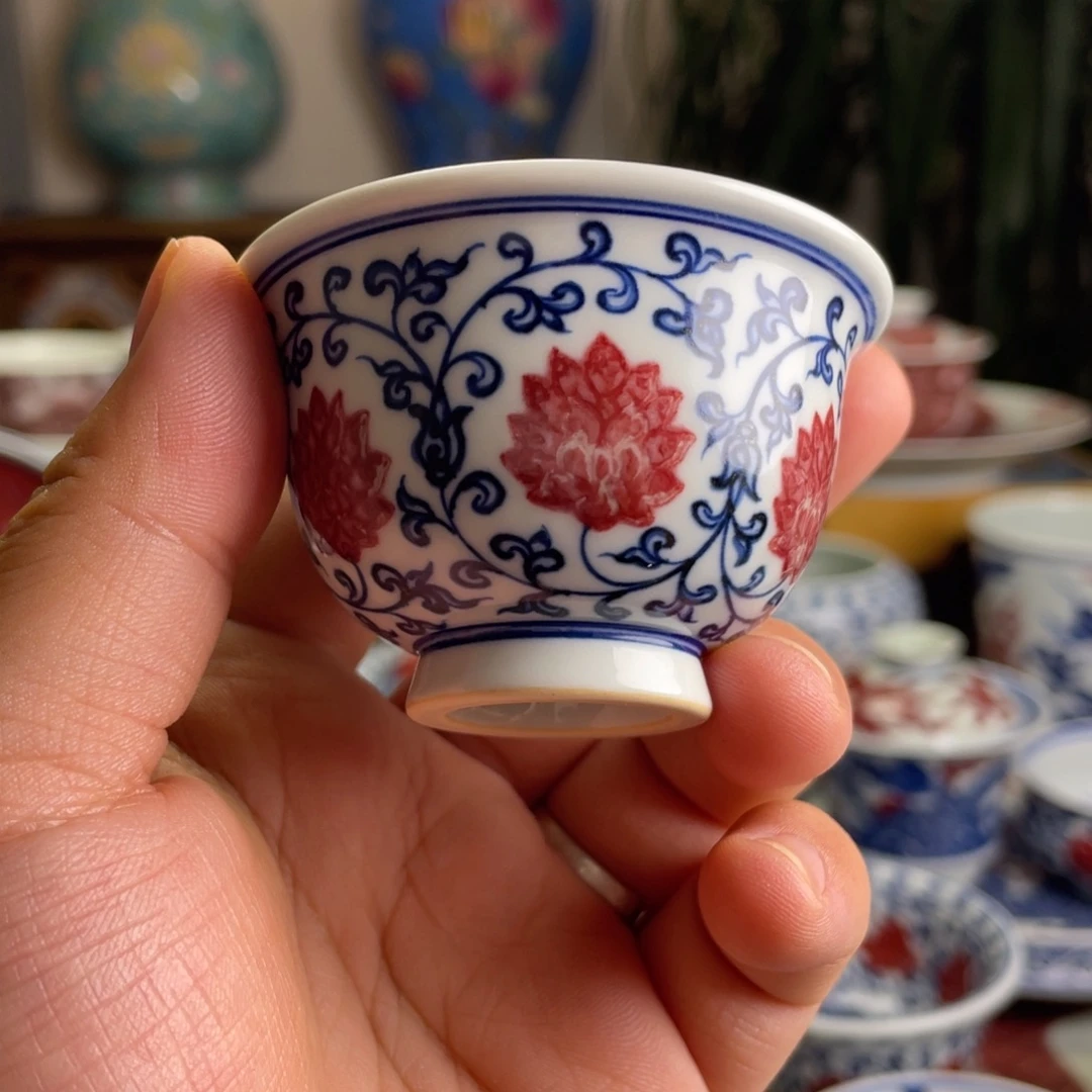 釉里红金刚莲一口杯