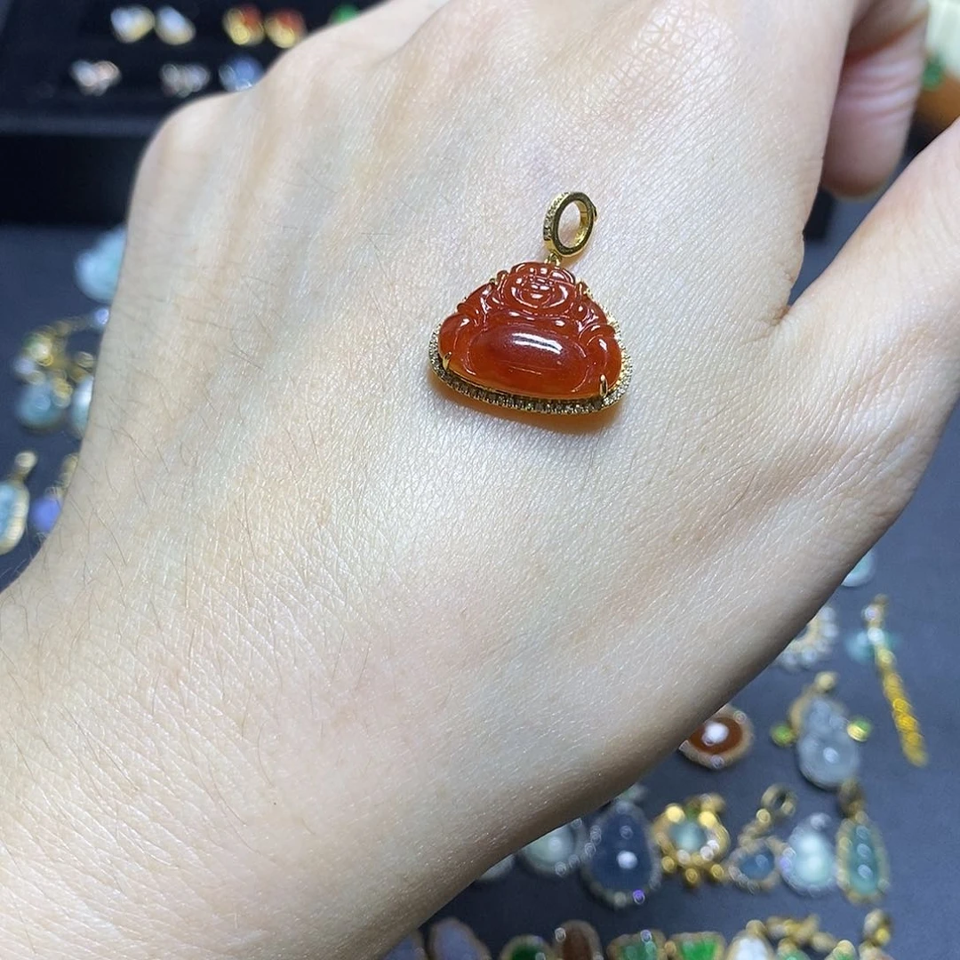 翡翠未镶嵌吊坠(不含链)王*影