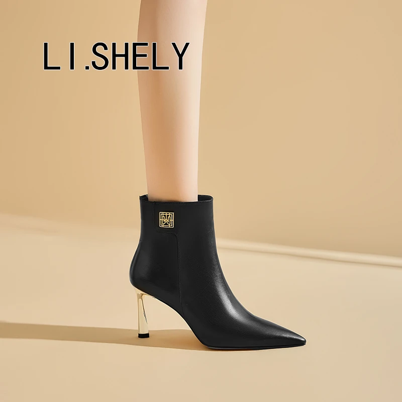 【132号】2025年秋冬气质高跟时装靴时尚百搭法式尖头矮靴女鞋短靴